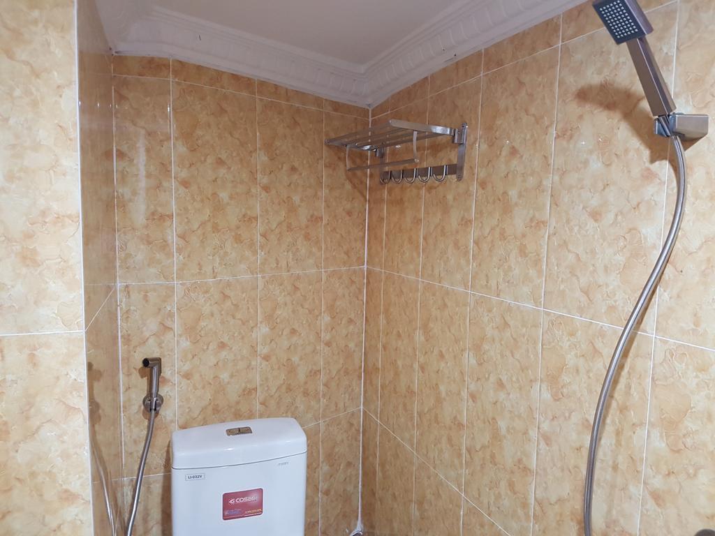 Samnop Samnang Guesthouse Kampot Bagian luar foto
