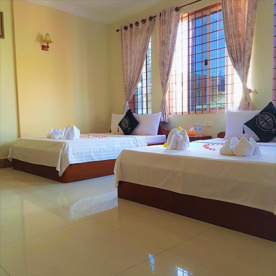 Samnop Samnang Guesthouse Kampot Bagian luar foto